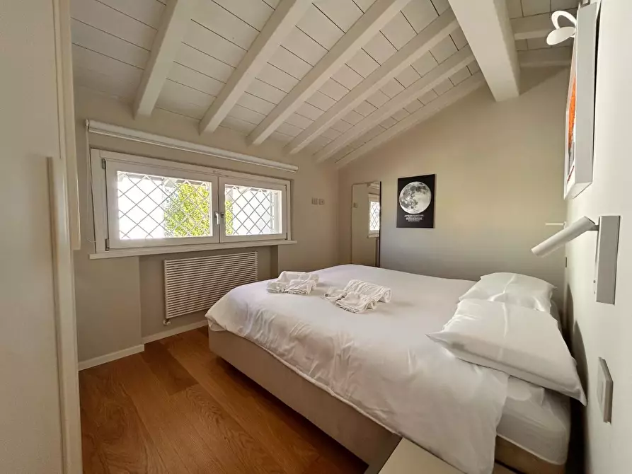 Immagine 13 di Casa bifamiliare in vendita  a Forte Dei Marmi