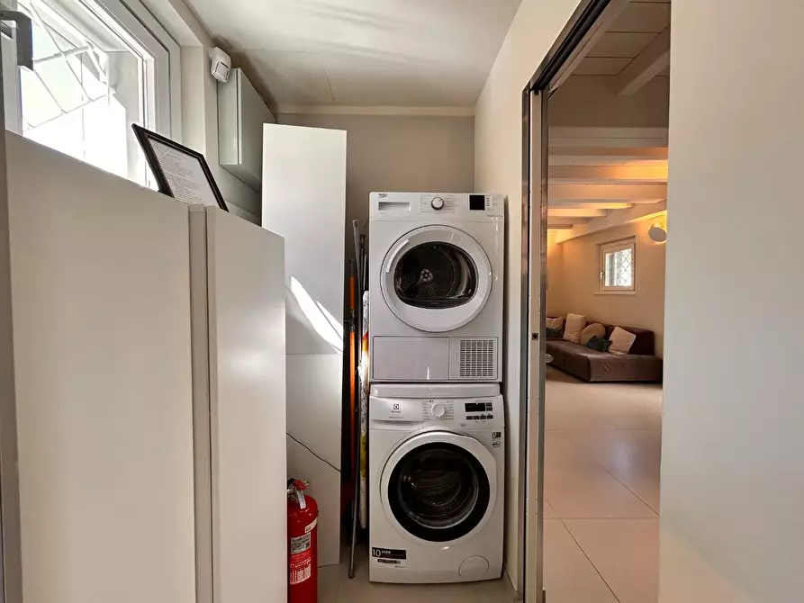 Immagine 11 di Casa bifamiliare in vendita  a Forte Dei Marmi