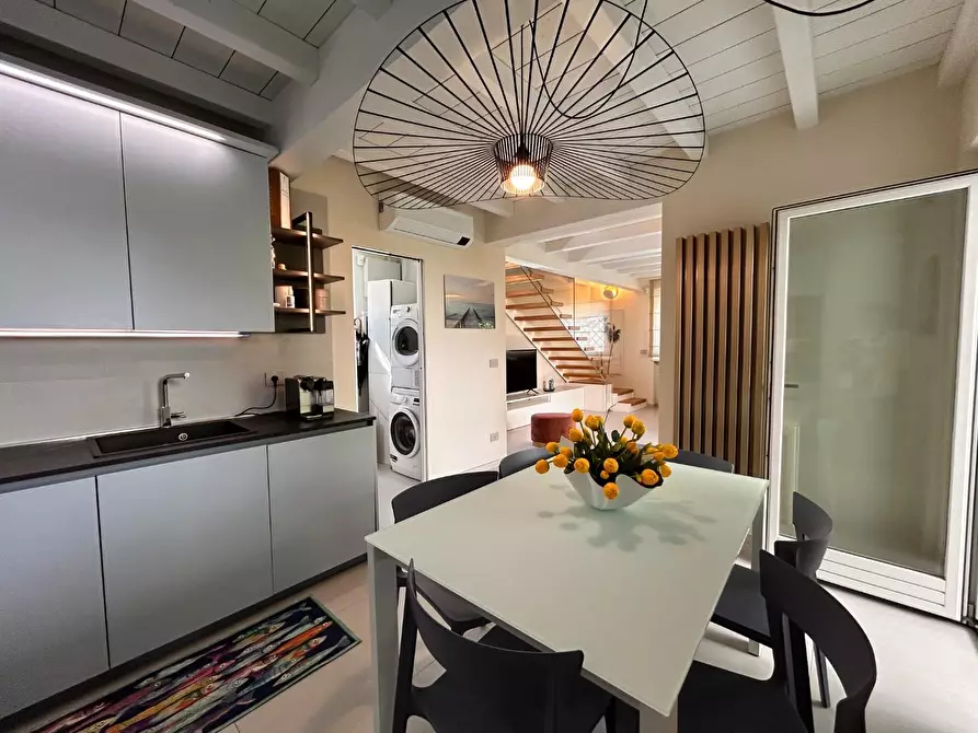 Immagine 8 di Casa bifamiliare in vendita  a Forte Dei Marmi