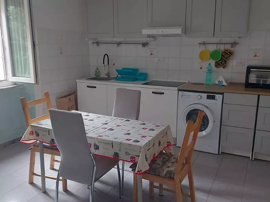 Immagine 5 di Appartamento in affitto  a Rosignano Marittimo