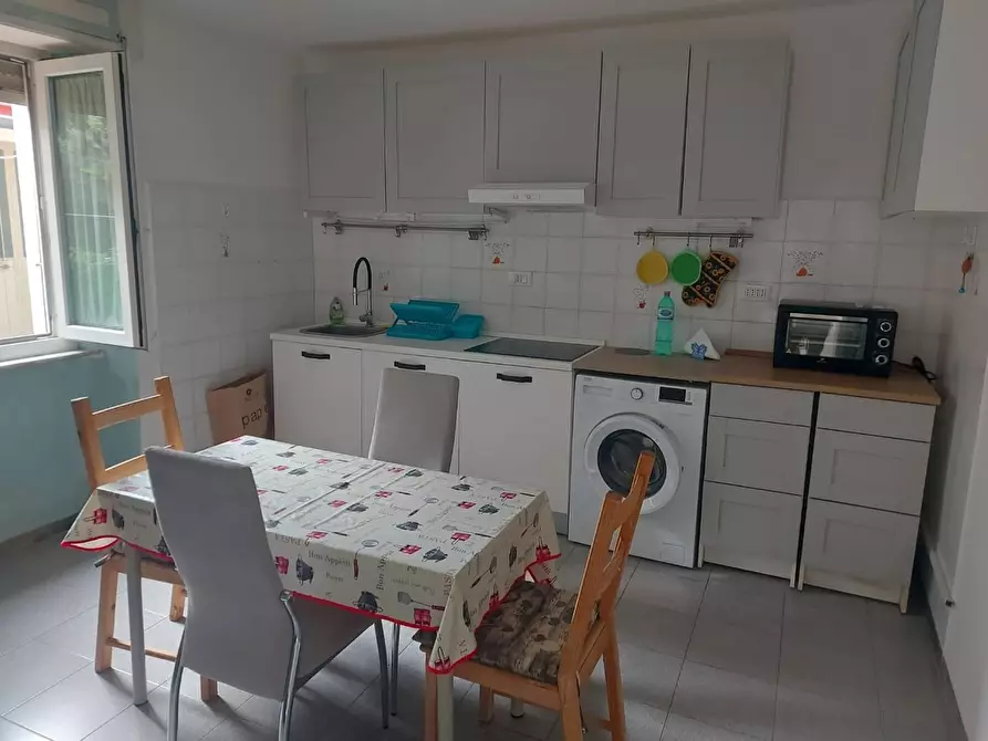 Immagine 4 di Appartamento in affitto  a Rosignano Marittimo