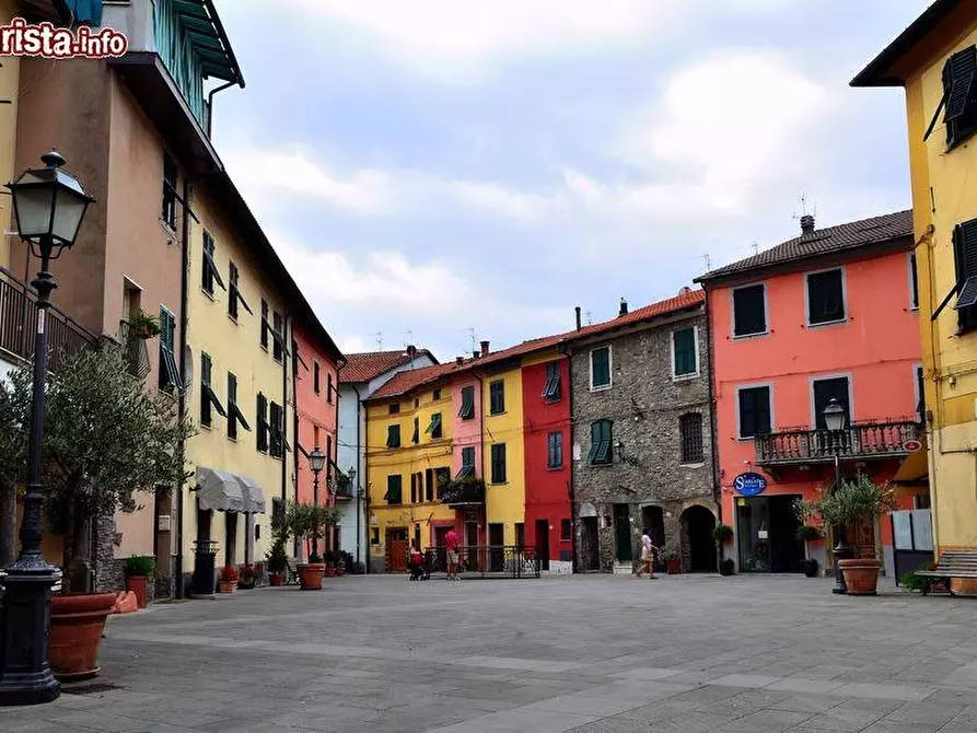 Immagine 4 di Albergo/B&B/Residence in vendita  a Brugnato