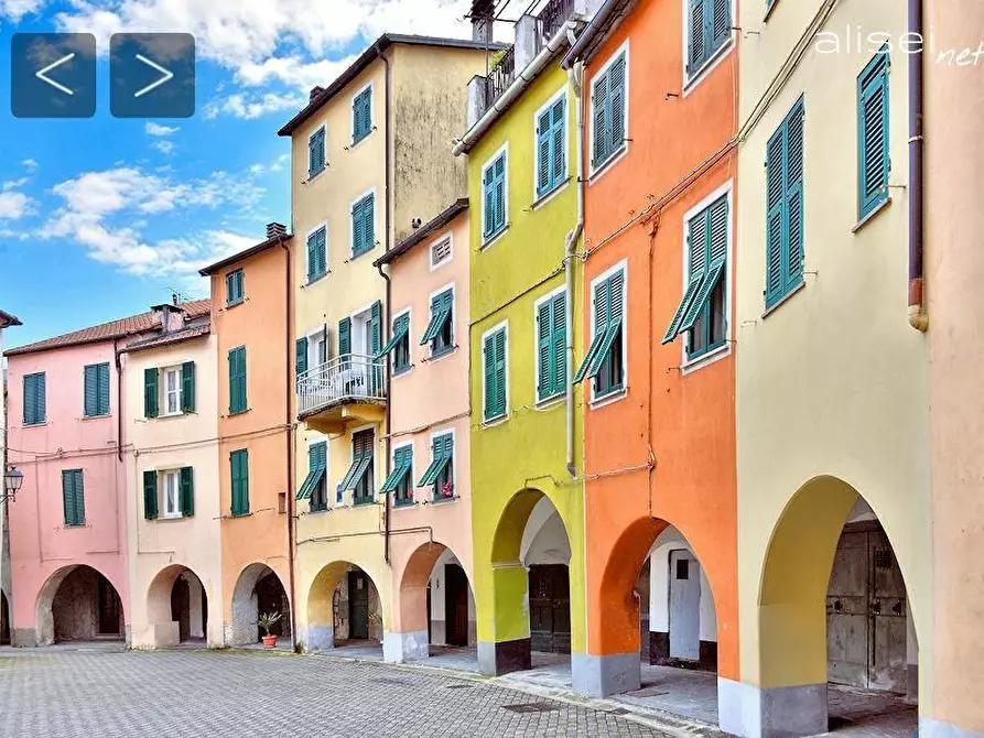 Immagine 1 di Albergo/B&B/Residence in vendita  a Brugnato