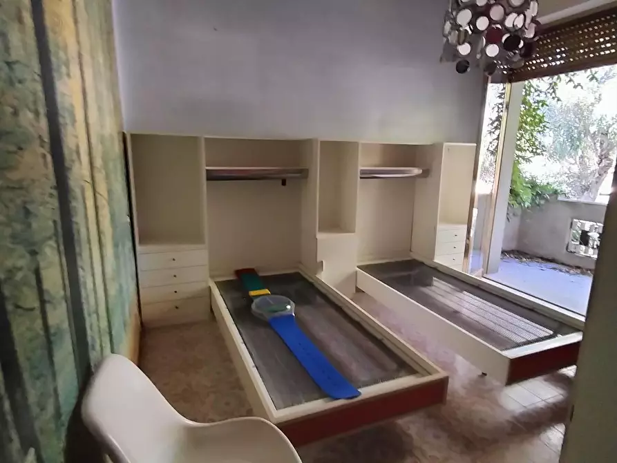 Immagine 9 di Appartamento in vendita  a Massa