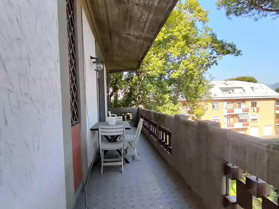 Immagine 13 di Appartamento in vendita  a Massa