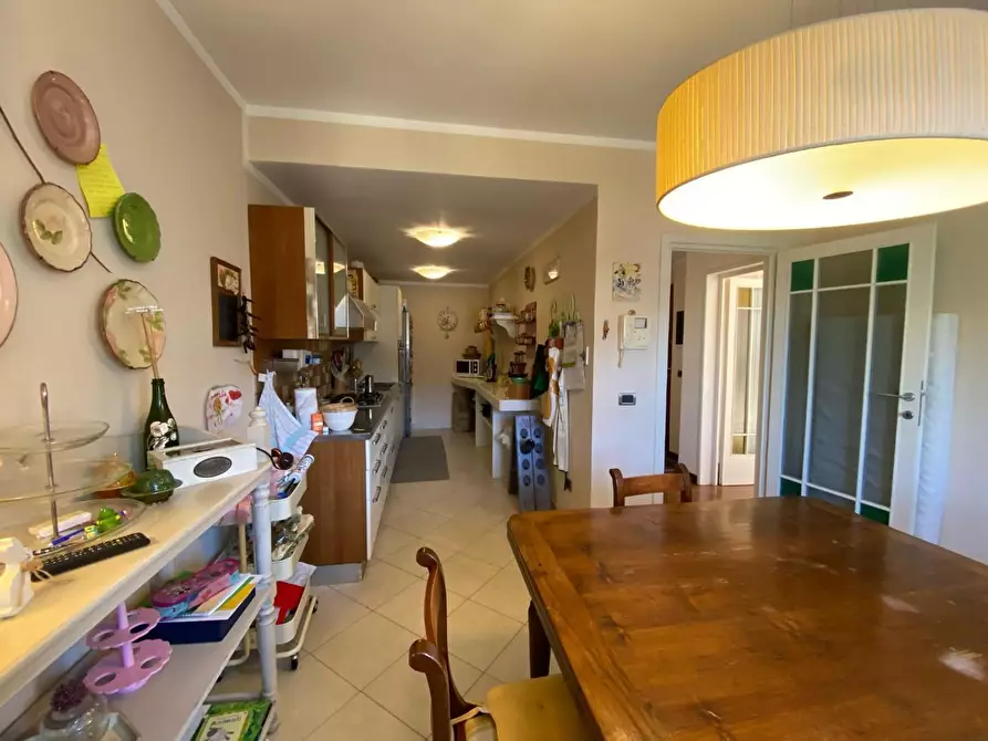 Immagine 5 di Appartamento in vendita  a Viareggio