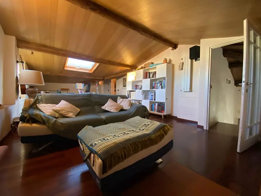 Immagine 22 di Appartamento in vendita  a Viareggio