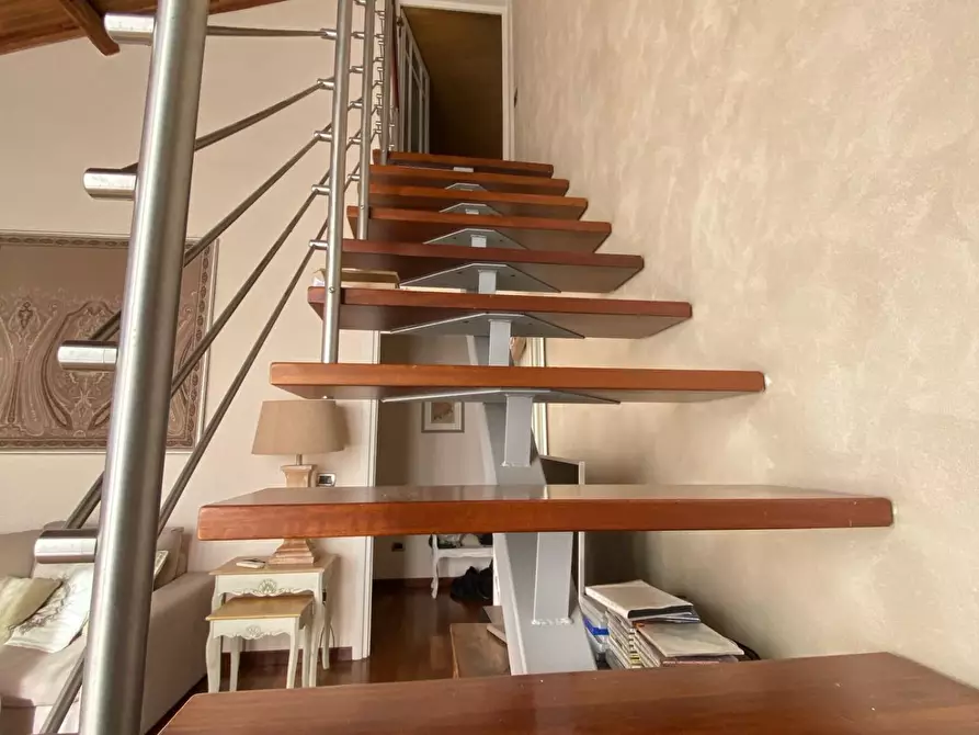 Immagine 9 di Appartamento in vendita  a Viareggio