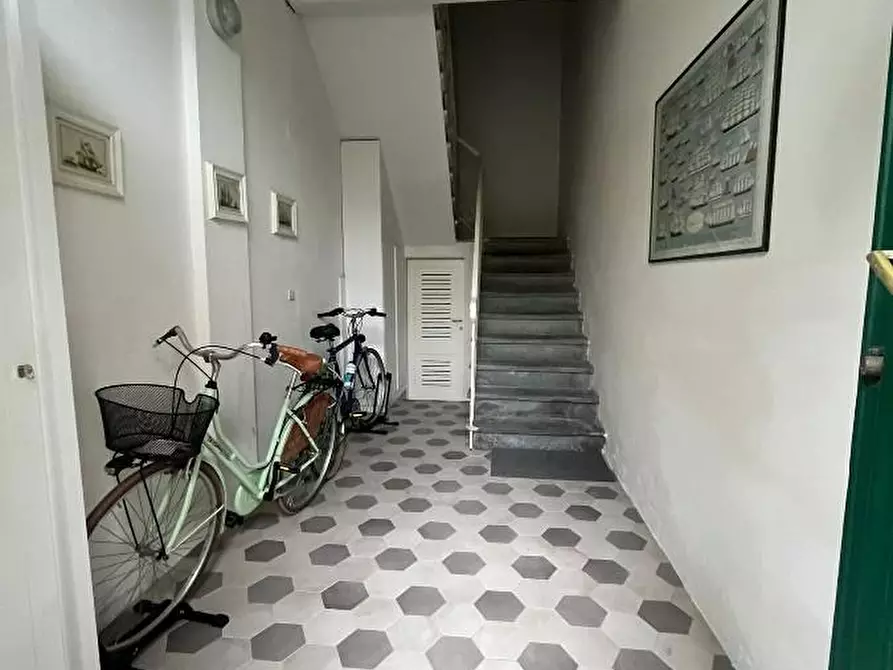 Immagine 16 di Appartamento in vendita  a Forte Dei Marmi