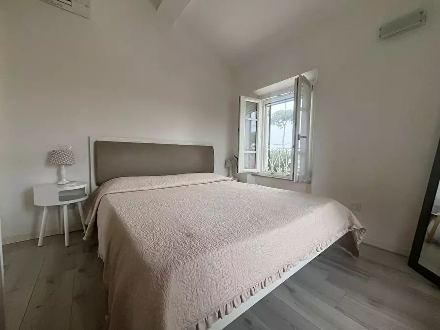 Immagine 5 di Appartamento in vendita  a Forte Dei Marmi