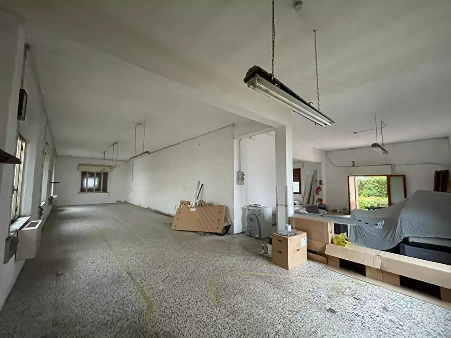 Immagine 25 di Casa indipendente in vendita  a Fucecchio