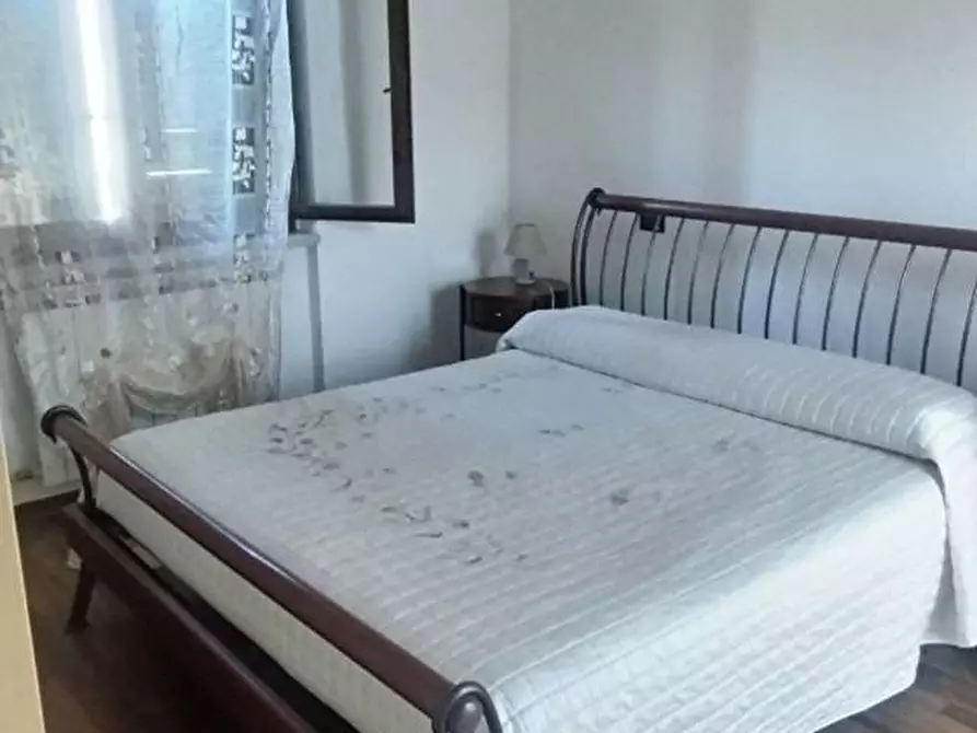 Immagine 29 di Casa indipendente in vendita  a Massa