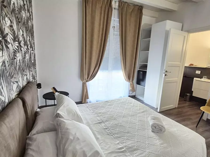 Immagine 52 di Villa in vendita  a Viareggio