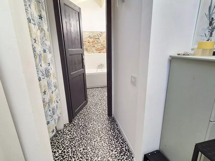 Immagine 68 di Villa in vendita  a Viareggio