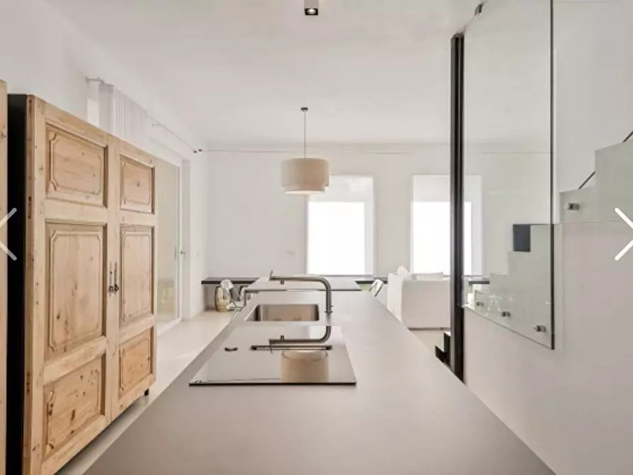 Immagine 12 di Villa in affitto  a Forte Dei Marmi