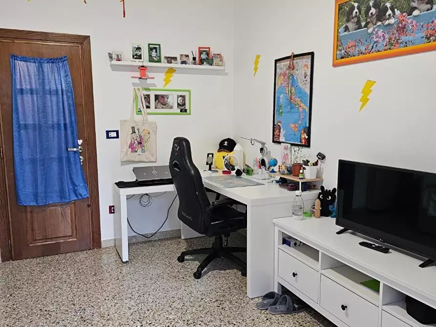 Immagine 23 di Appartamento in vendita  a Collesalvetti