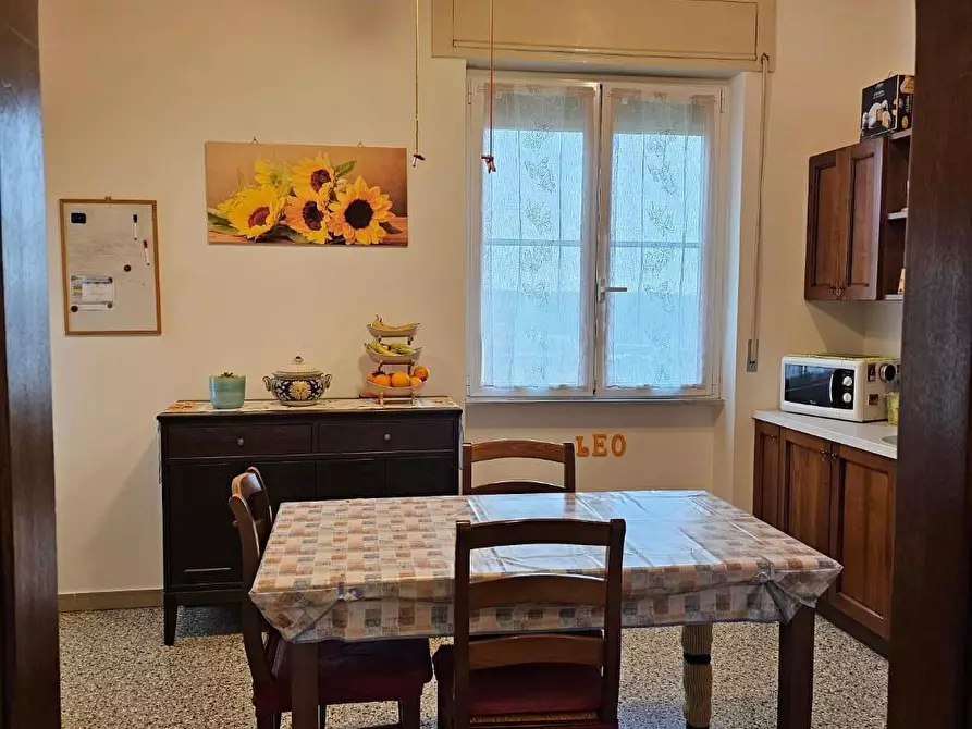 Immagine 2 di Appartamento in vendita  a Collesalvetti