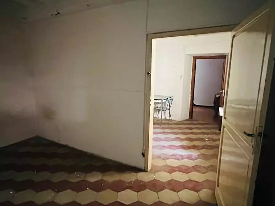 Immagine 8 di Appartamento in vendita  a Montignoso