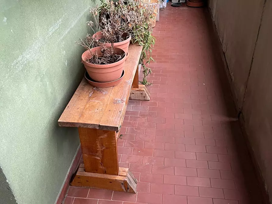 Immagine 17 di Appartamento in vendita  a Massa