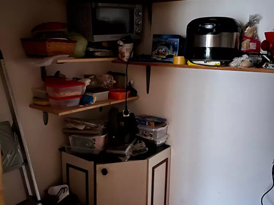 Immagine 19 di Appartamento in vendita  a Massa