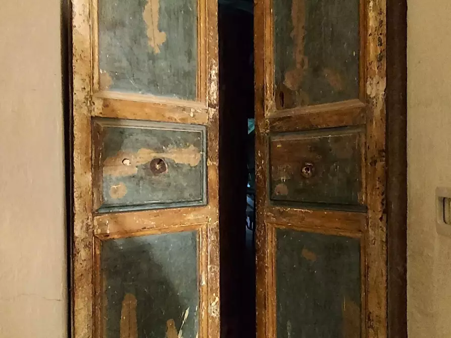 Immagine 16 di Villa in vendita  a Lucca