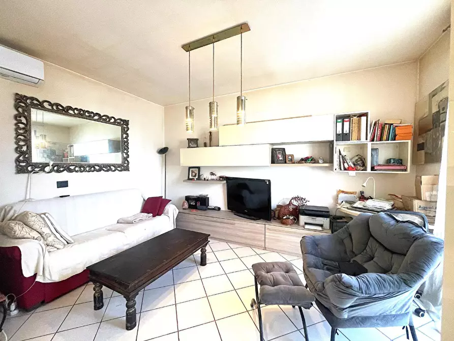 Immagine 8 di Appartamento in vendita  a Empoli