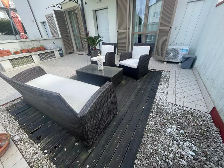 Immagine 2 di Appartamento in vendita  a Empoli