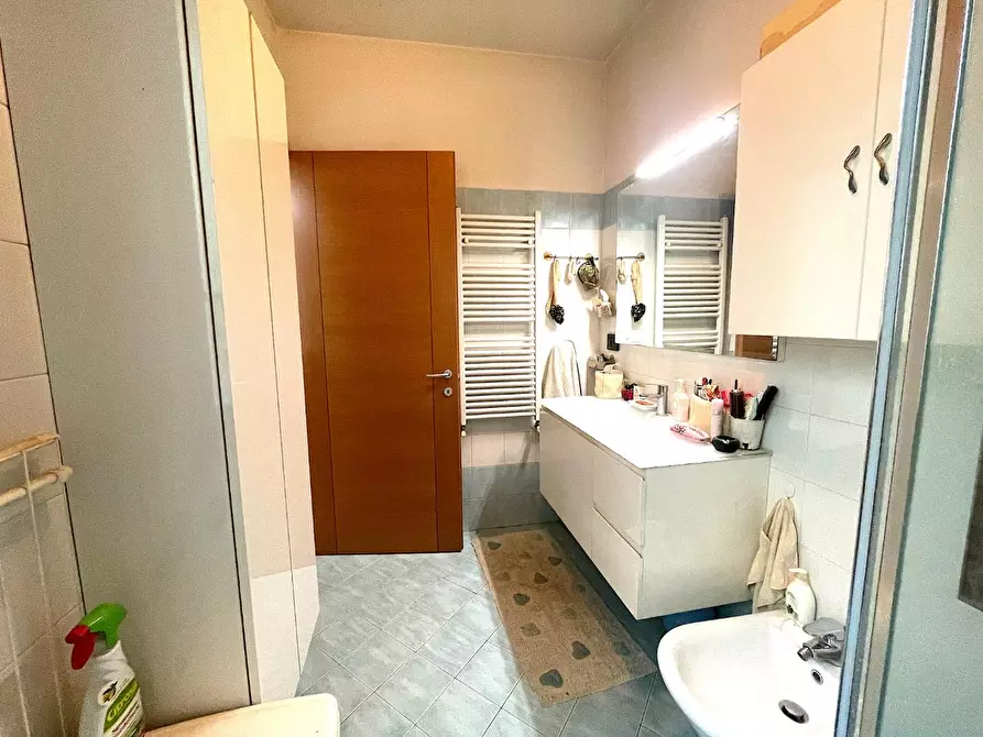 Immagine 15 di Appartamento in vendita  a Empoli