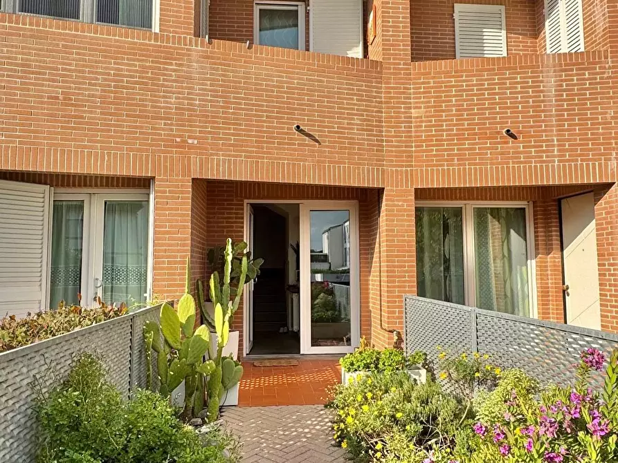 Immagine 5 di Appartamento in vendita  a Ponsacco