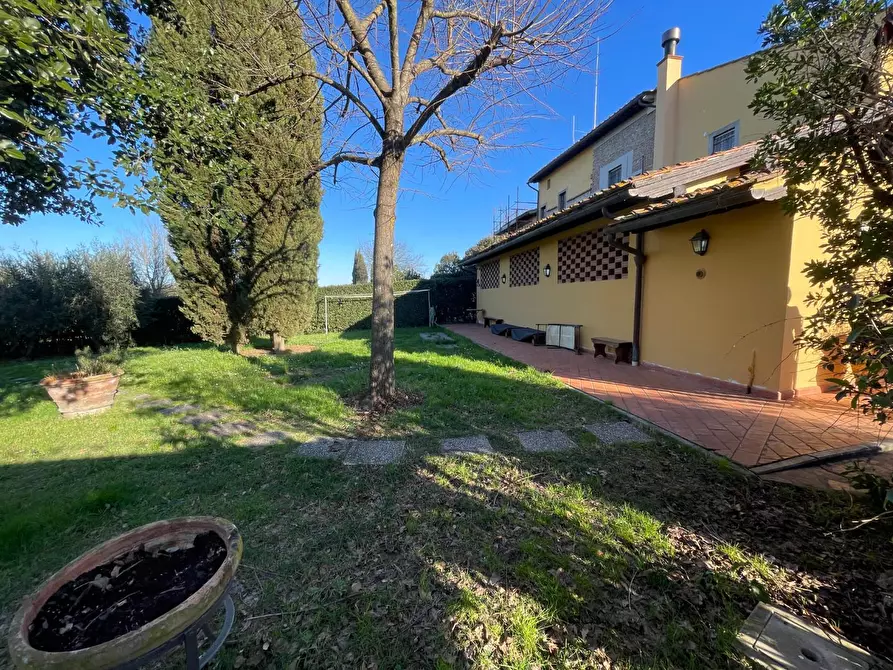 casa indipendente in vendita ad Empoli in zona Corniola