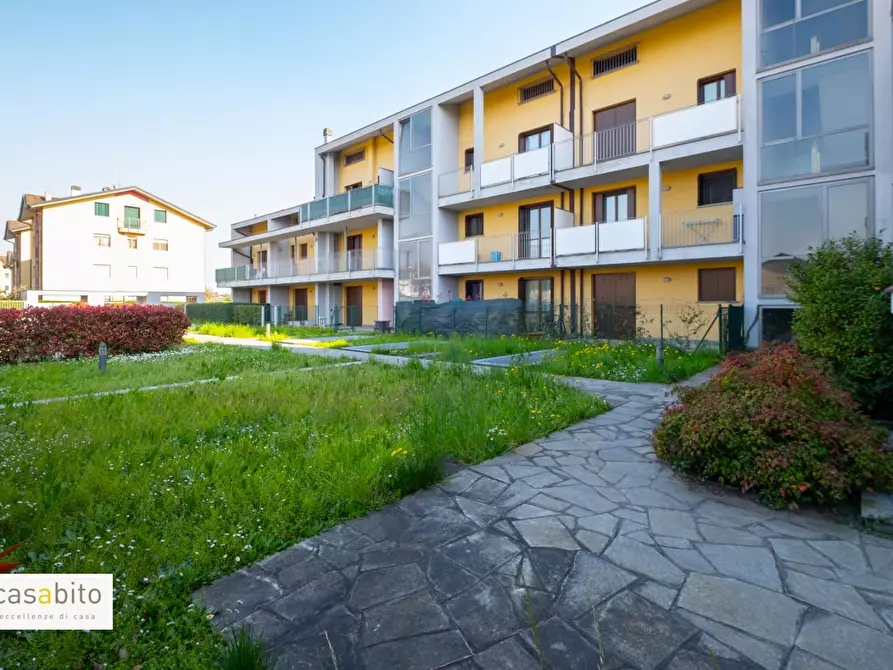 Immagine 11 di Appartamento in vendita  a Ornago