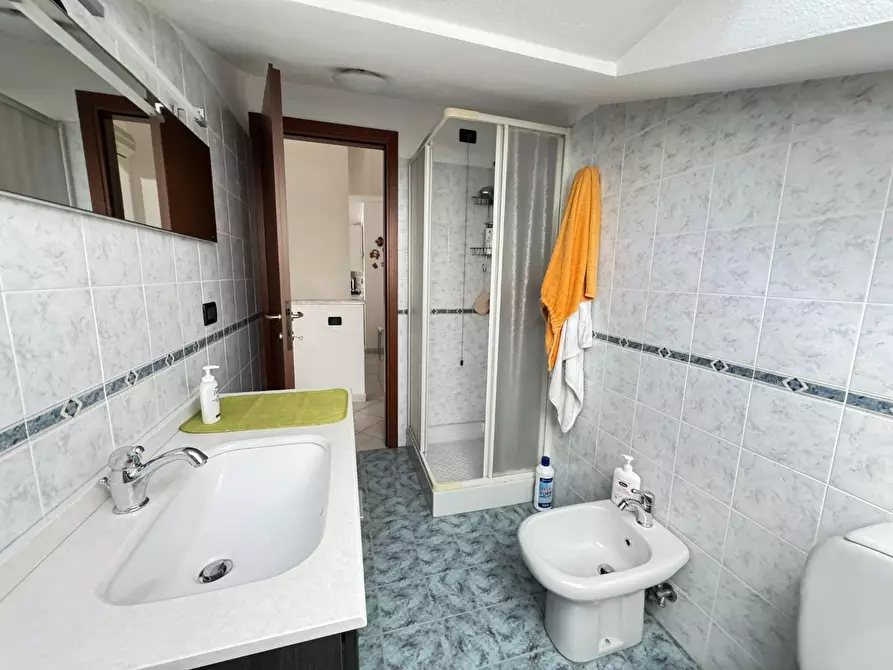 Immagine 20 di Appartamento in vendita  a Massa