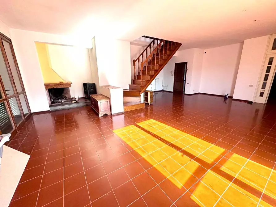 Immagine 18 di Appartamento in vendita  a Ponsacco