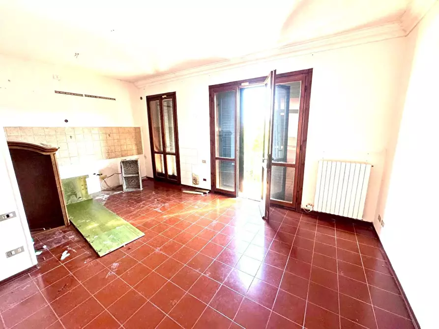 Immagine 2 di Appartamento in vendita  a Ponsacco