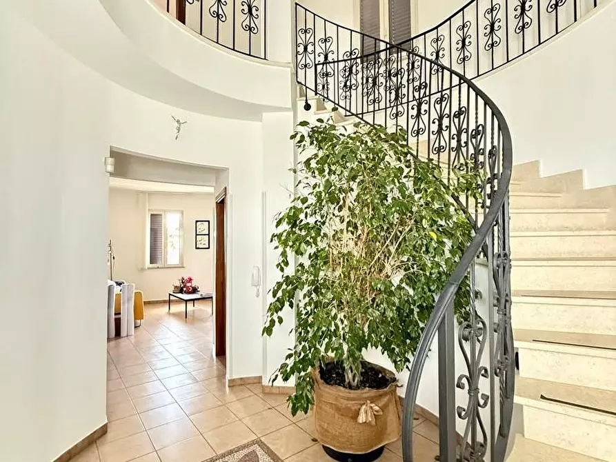 Immagine 8 di Villa in vendita  a Tricase