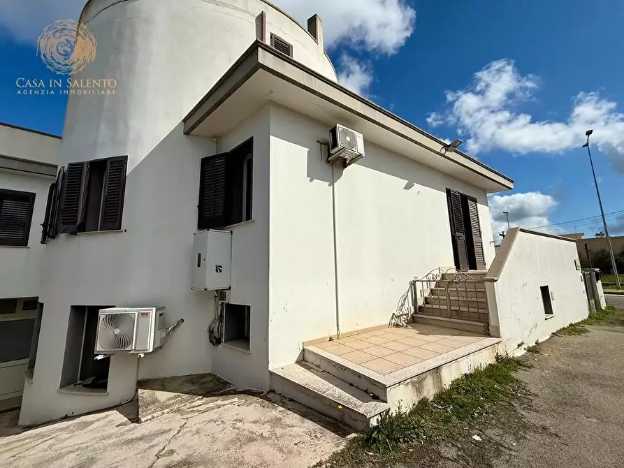 Immagine 39 di Villa in vendita  a Tricase