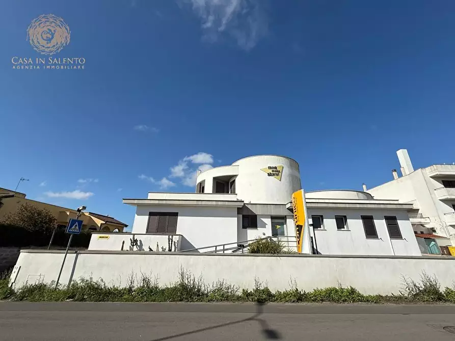 Immagine 4 di Villa in vendita  a Tricase