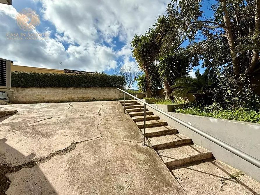 Immagine 37 di Villa in vendita  a Tricase