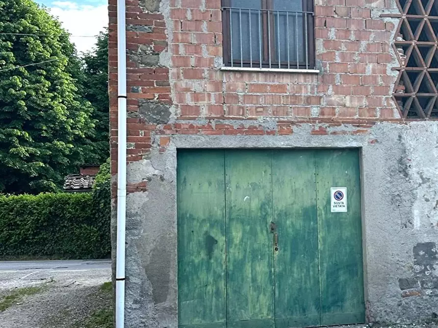 Immagine 5 di Deposito in vendita  a Porcari