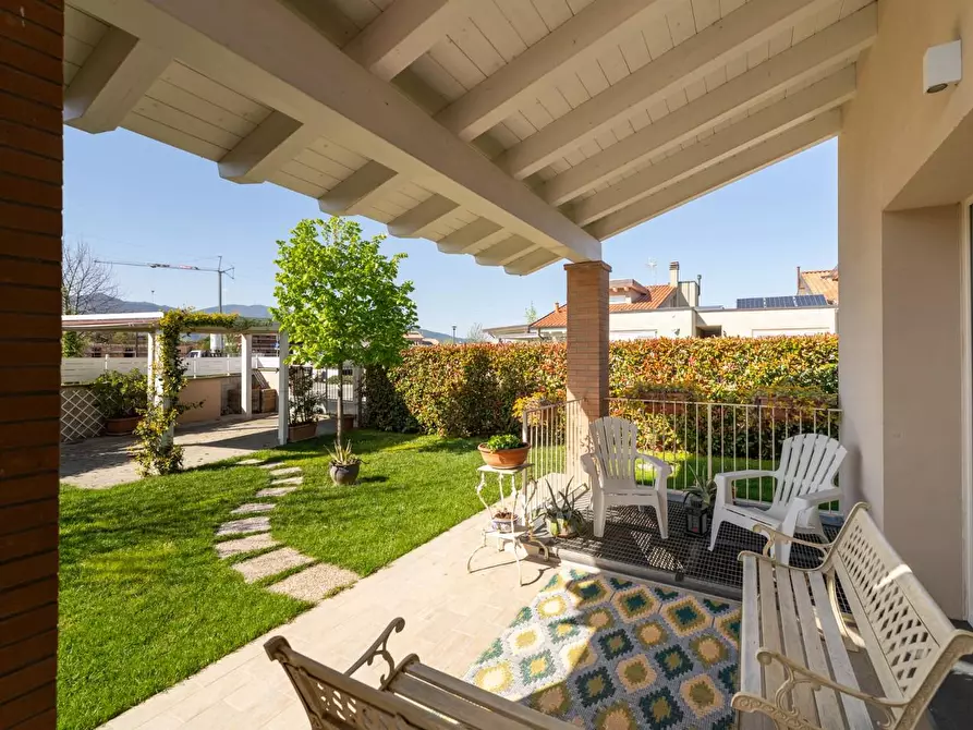 Immagine 43 di Casa bifamiliare in vendita  a Calcinaia