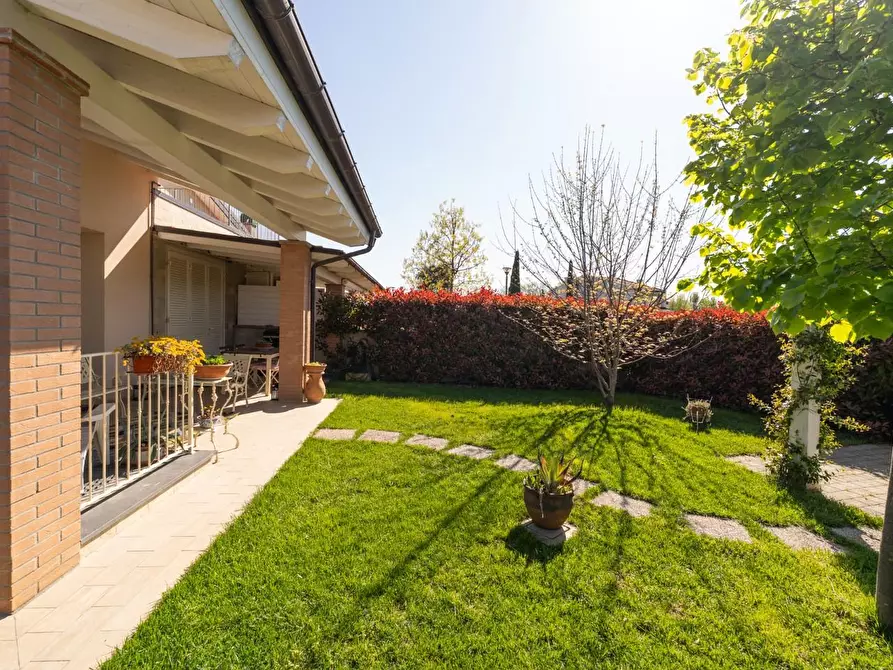 Immagine 48 di Casa bifamiliare in vendita  a Calcinaia