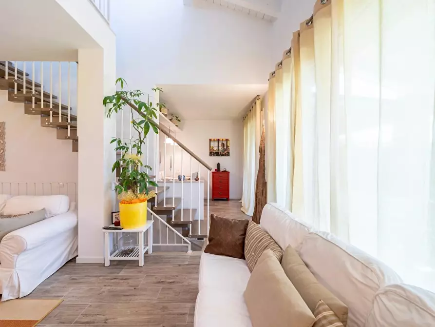 Immagine 9 di Casa bifamiliare in vendita  a Calcinaia