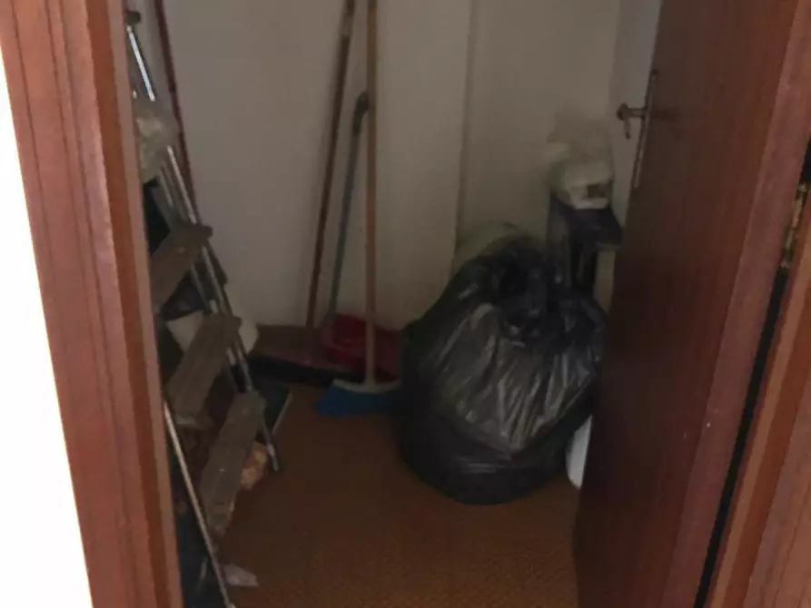 Immagine 12 di Appartamento in vendita  a Poggibonsi