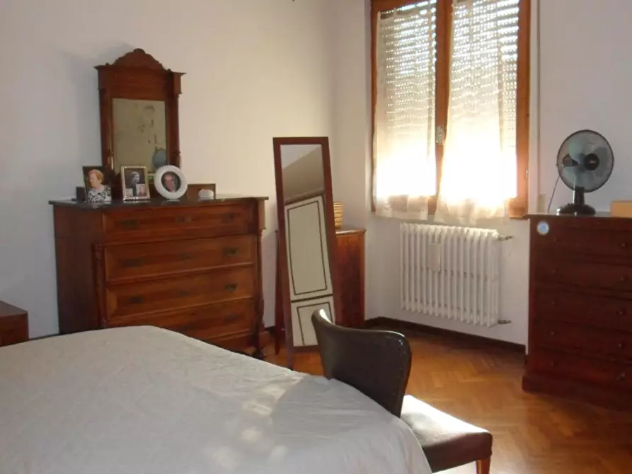 Immagine 7 di Appartamento in vendita  a Poggibonsi