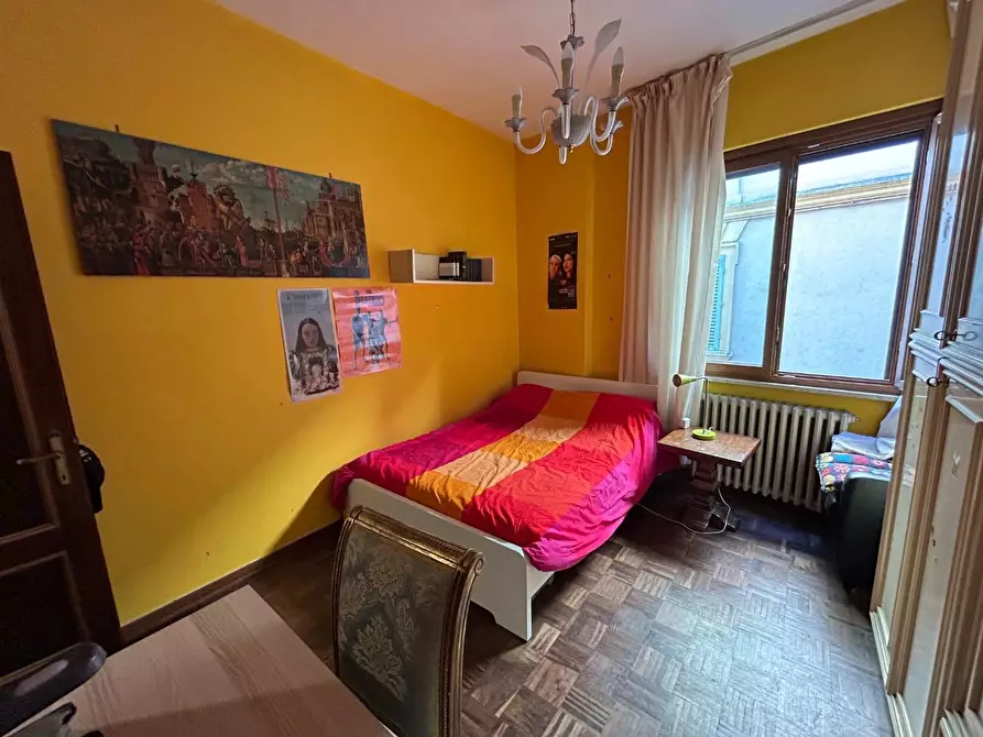 Immagine 23 di Appartamento in vendita  a Siena