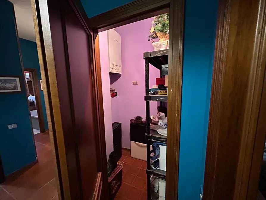 Immagine 22 di Appartamento in vendita  a Siena