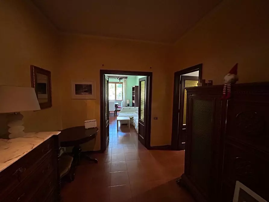 Immagine 6 di Appartamento in vendita  a Siena