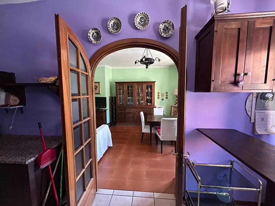 Immagine 8 di Appartamento in vendita  a Siena