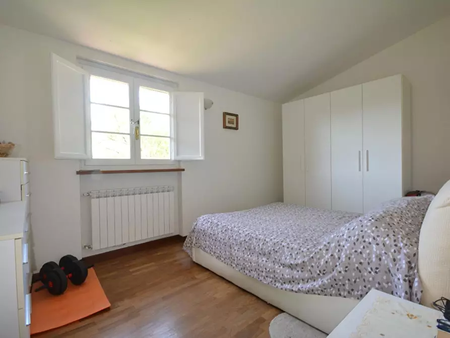 Immagine 16 di Rustico / casale in vendita  a Capannori