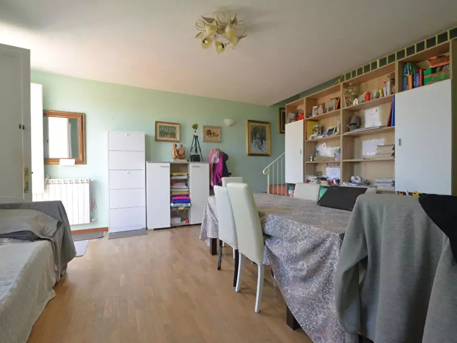 Immagine 5 di Rustico / casale in vendita  a Capannori
